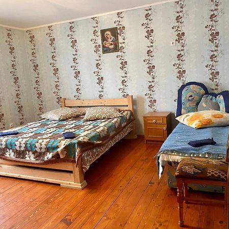 Hotel Medova Hata à Verkhnyaya Rozhanka Chambre photo