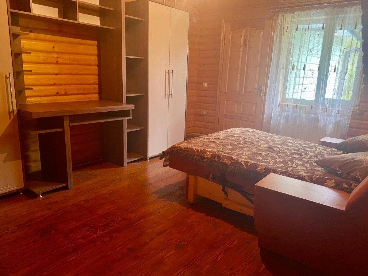 Hotel Medova Hata à Verkhnyaya Rozhanka Extérieur photo