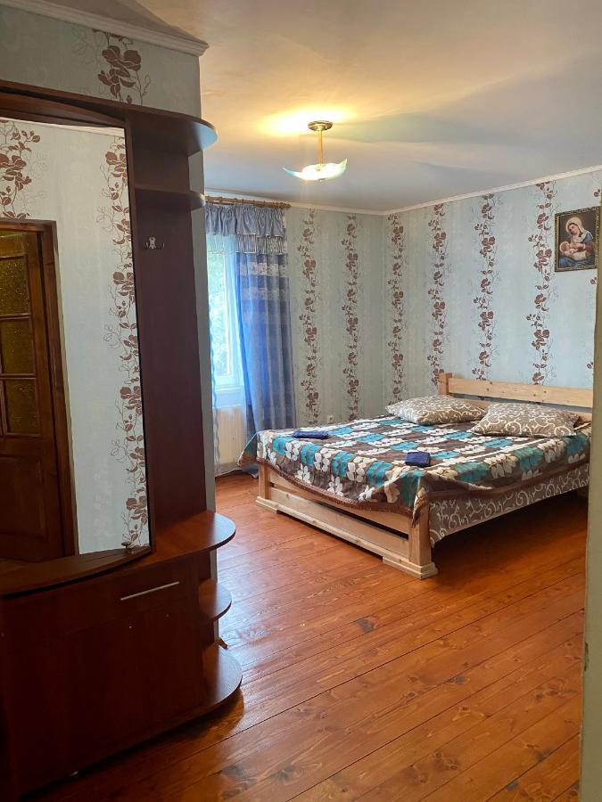 Hotel Medova Hata à Verkhnyaya Rozhanka Extérieur photo
