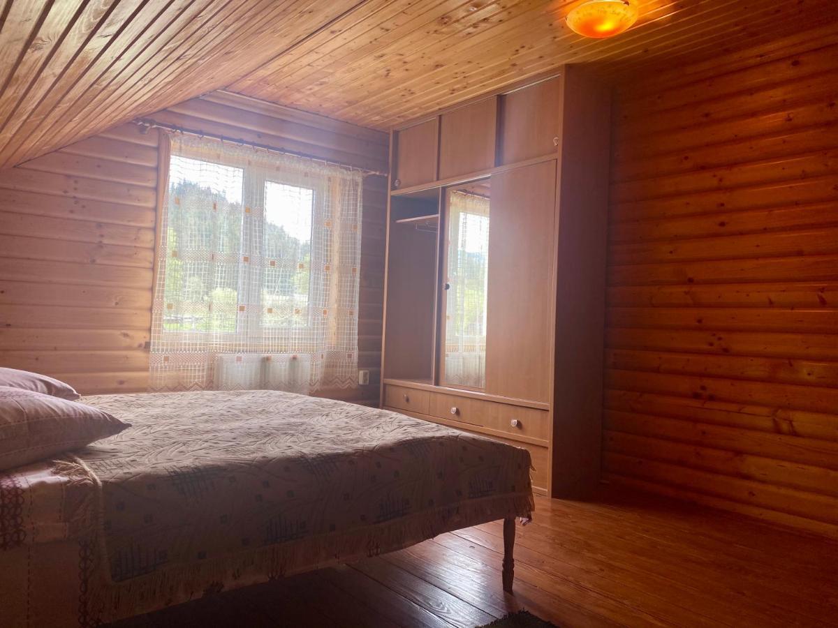 Hotel Medova Hata à Verkhnyaya Rozhanka Extérieur photo