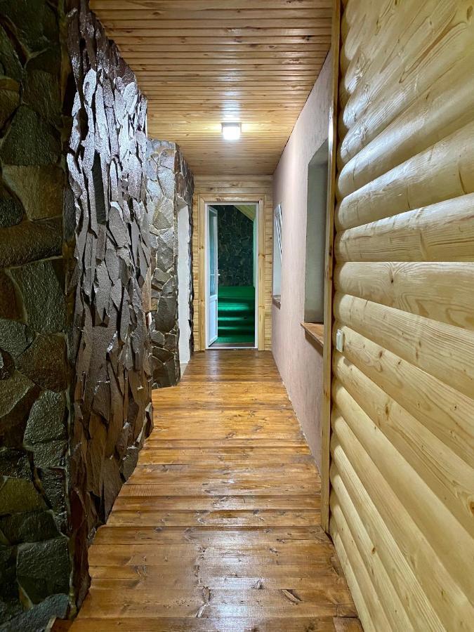 Hotel Medova Hata à Verkhnyaya Rozhanka Extérieur photo