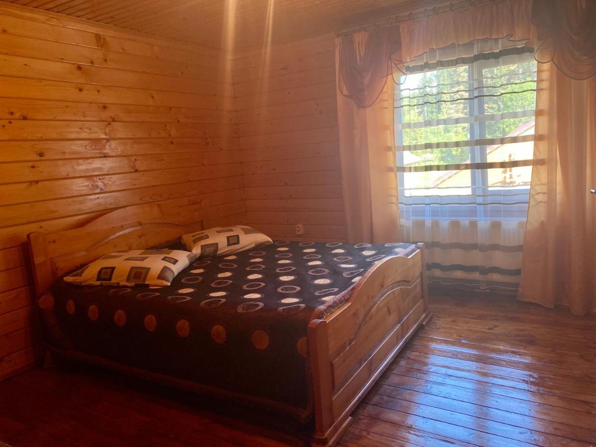Hotel Medova Hata à Verkhnyaya Rozhanka Extérieur photo