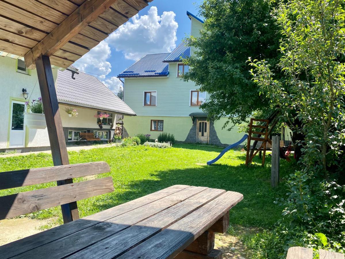 Hotel Medova Hata à Verkhnyaya Rozhanka Extérieur photo