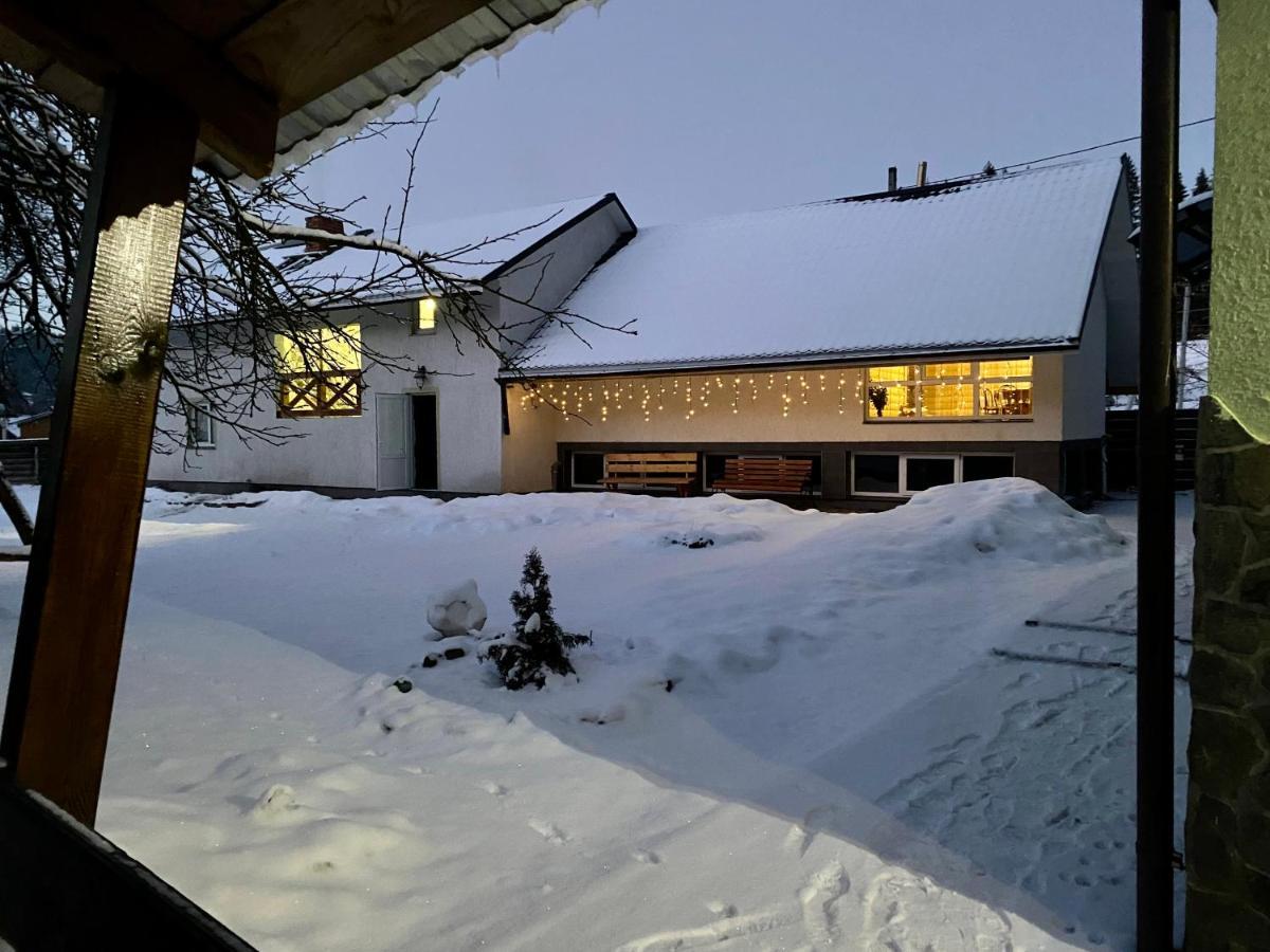 Hotel Medova Hata à Verkhnyaya Rozhanka Extérieur photo
